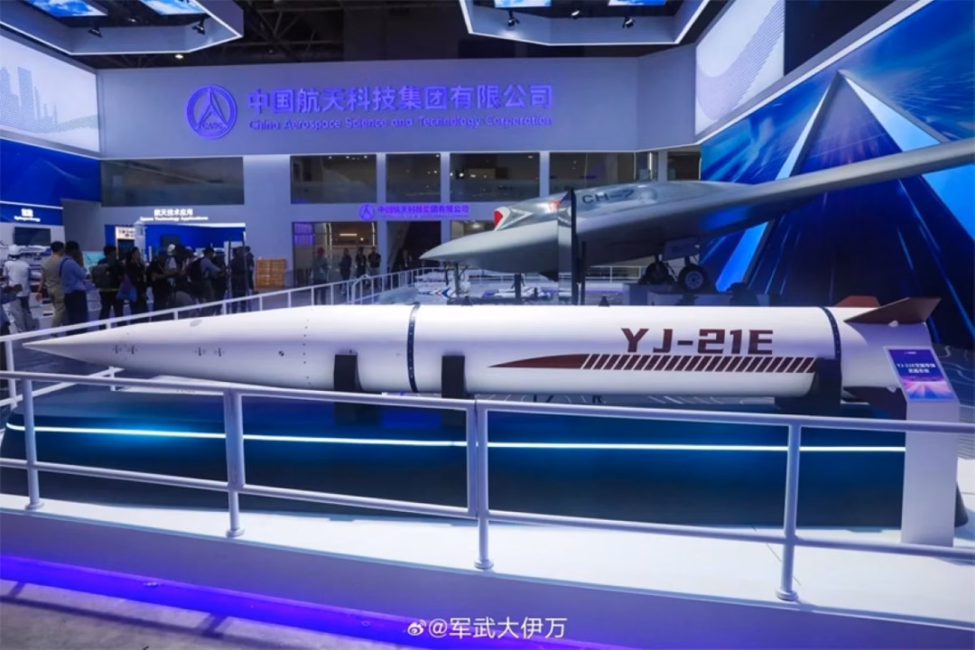 YJ-21 được thiết kế để vô hiệu hóa các mục tiêu hải quân quy mô lớn. Ảnh: Weibo