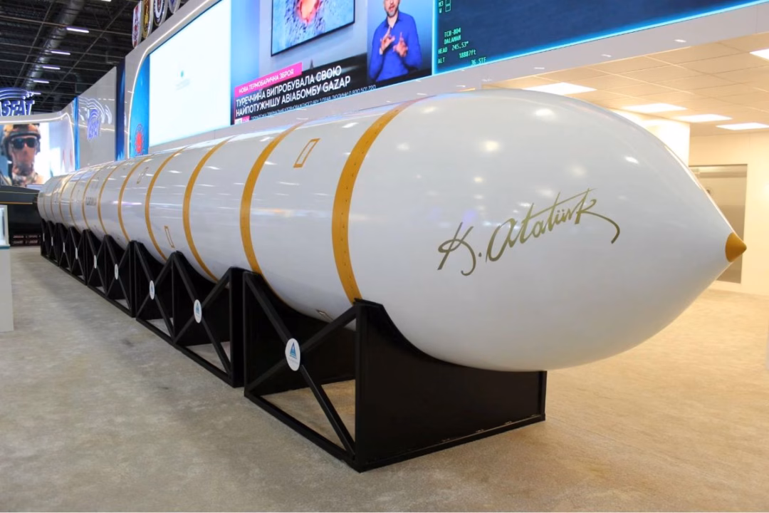 Thiết kế của Yıldırımhan nằm ở ranh giới giữa tên lửa tầm trung (IRBM) và liên lục địa (ICBM). (Nguồn: Army Recognition)