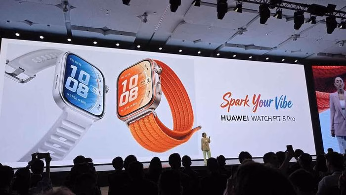 Cận cảnh thiết kế thanh mảnh và hiện đại của Huawei Watch Fit 5 Series